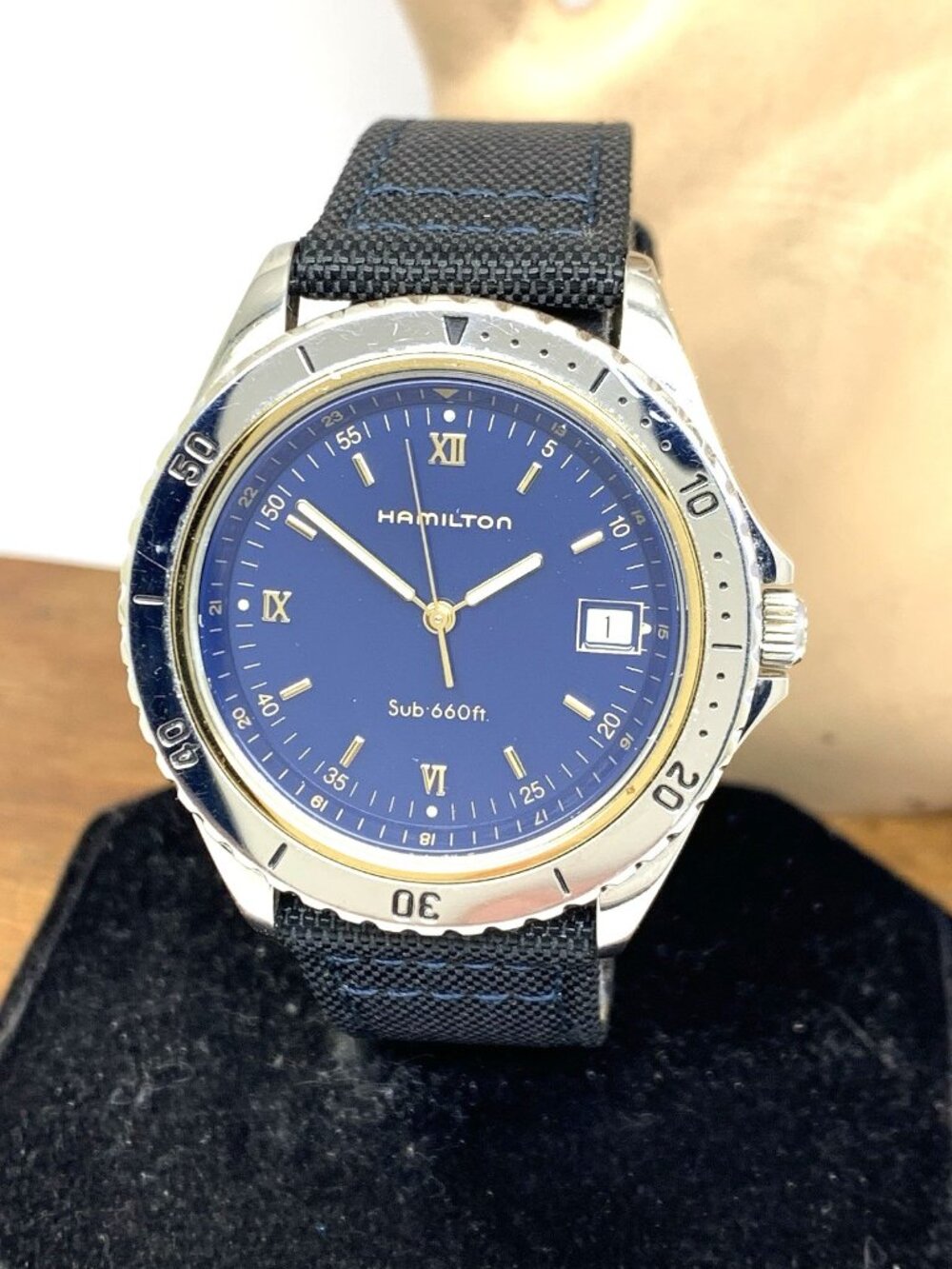 Hamilton Sub 660 Men's Watch 9744A Vintage Swiss Quartz Blue Dial Leather 38mm